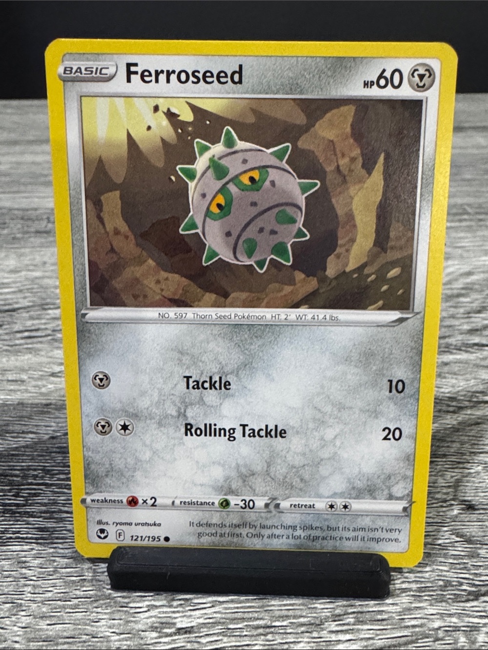 Pokémon | Silver Tempest #121/195: Ferroseed (2022) - Collectible Trading Card